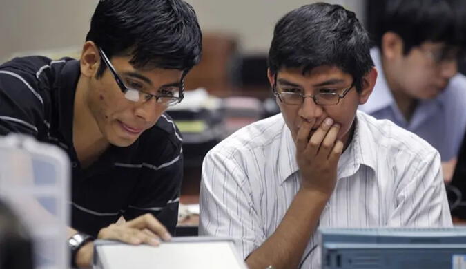 Créditos educativos del Estado ofrecen una tasa de interés de 4%, hasta cinco veces menor que en bancos