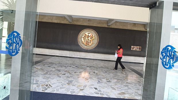 El BCR sube tasa de interÃ©s a 3,5% y enciende la polÃ©mica