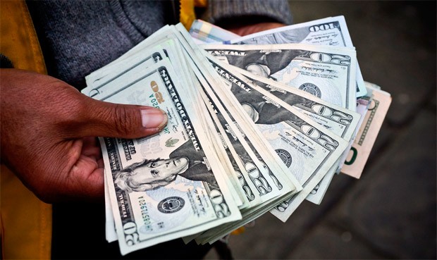 BCR usÃ³ US$ 11.171 millones para evitar subida abrupta del dÃ³lar