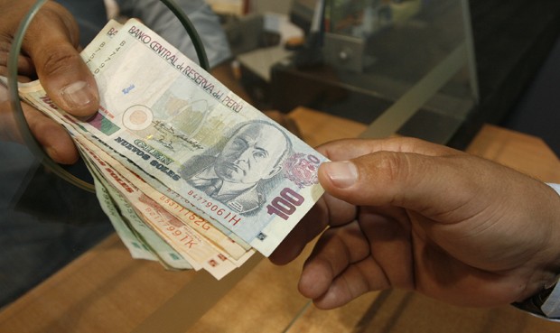 Empleadores que no paguen la ?grati? serÃ­an multados con S/.192 mil