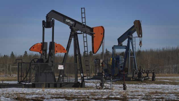 Precio del petrÃ³leo acumulÃ³ una caÃ­da de 10% en la semana
