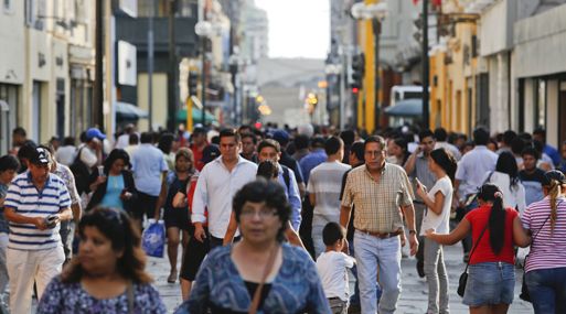 Apenas el 12% de los peruanos tiene un presupuesto familiar y lo cumple