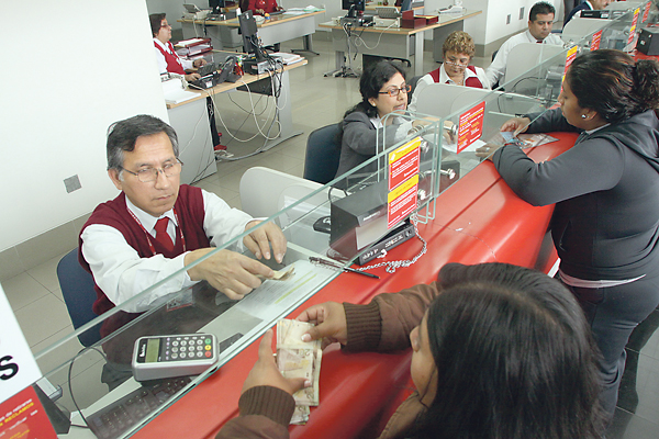Trabajadores podrÃ¡n sacar 100 % del exceso a 4 sueldos