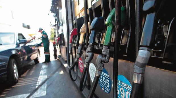 PetroperÃº y Repsol reducen precios de gasoholes en S/ 0,08