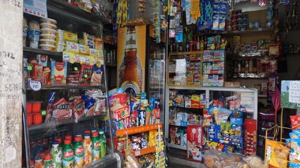 El 35% de bodegas ya dej? de atender en Arequipa, Cusco y Puno